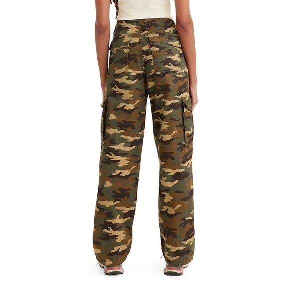 Levi's Women's Mid Rise Wide Relaxed Cargo Pants L Grape Leaf Emily Camo - Picture 3 of 4